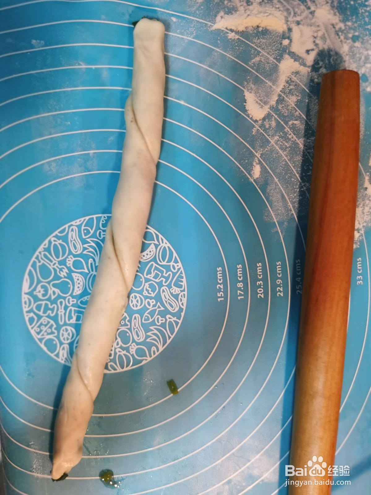 肥胖版熟葱葱油饼的做法