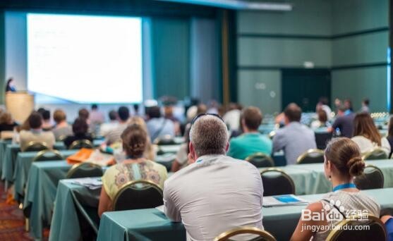 教育行业为什么要选择校管精灵?