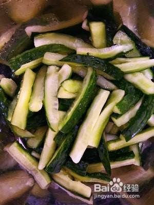 食补佳品酱黄瓜的做法