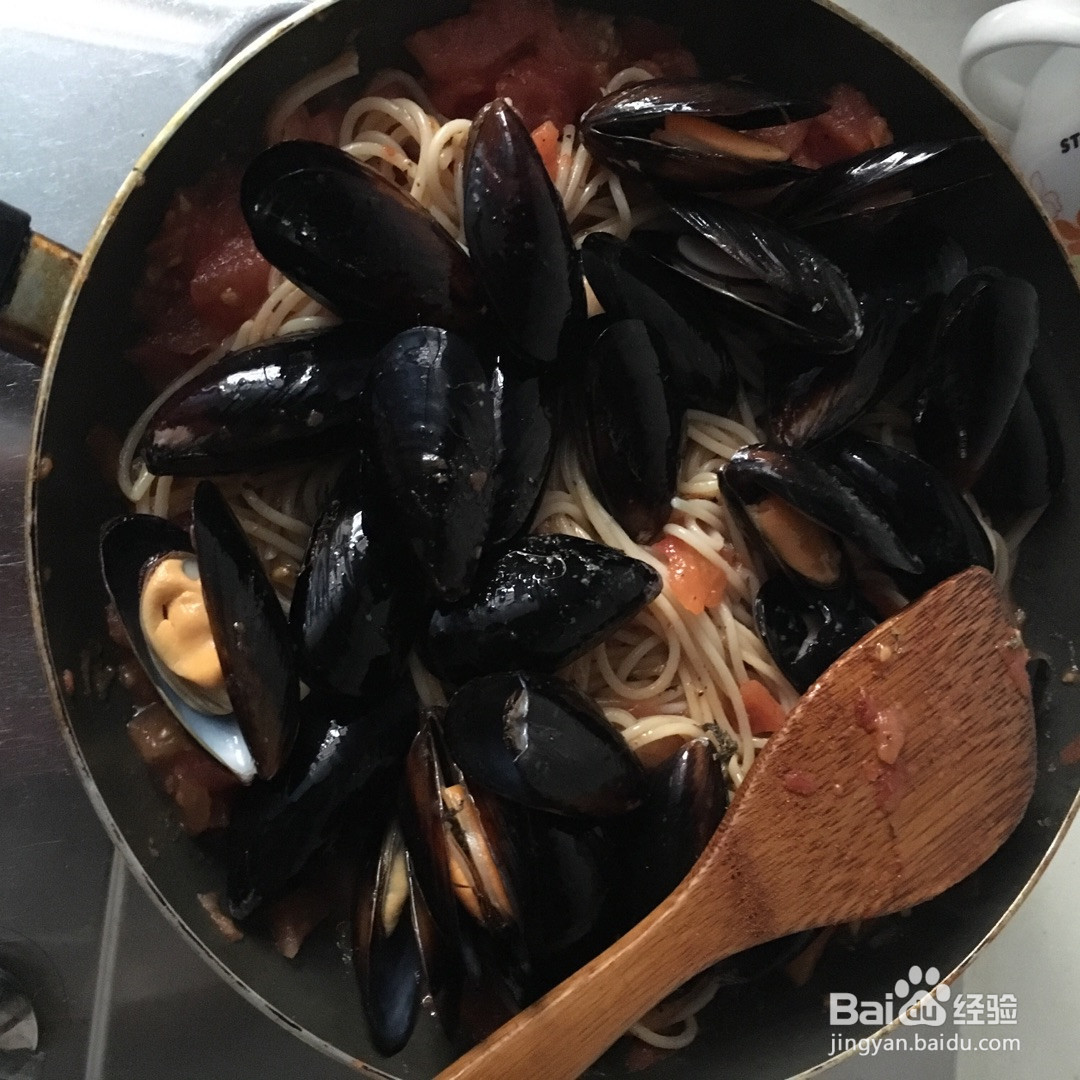 萌萌贻贝意面的做法