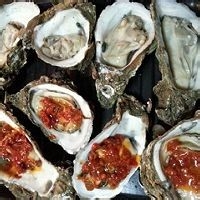 自做秘制烤生蚝
