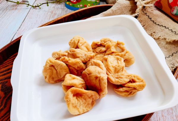 蚝油卷心菜炒面筋