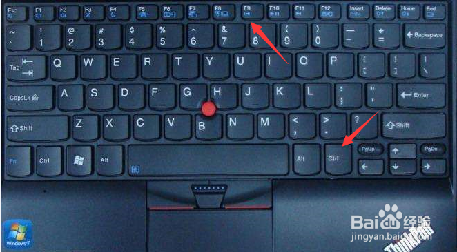 CAD软件下方的提示栏不见了怎么办？