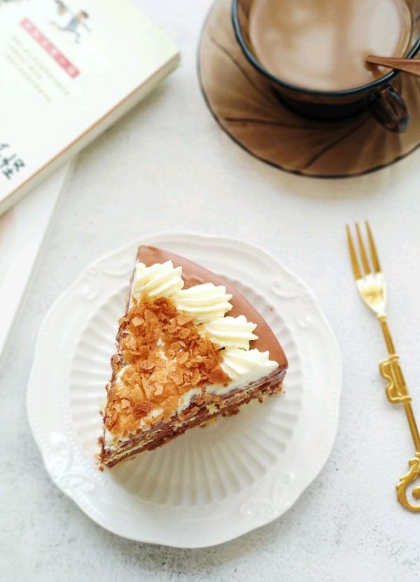 丝滑巧克力慕斯蛋糕