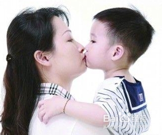 新妈妈的多个育儿坏习惯