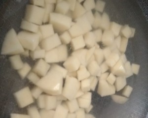 #好久不见#孜然土豆火腿肠的做法