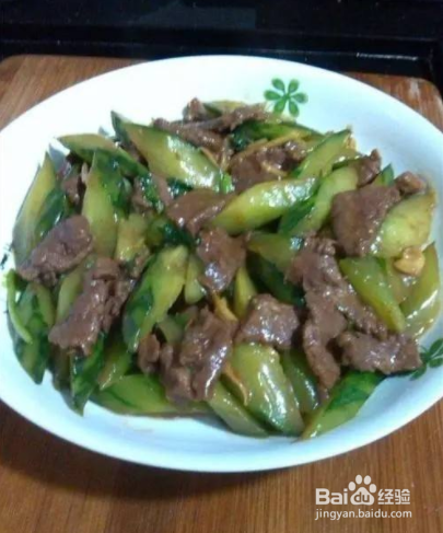家常菜：炒牛肉