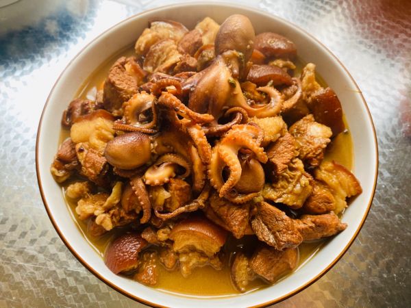 红烧肘子八爪鱼