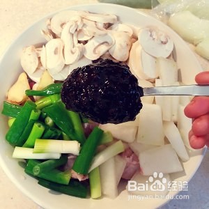 豉汁蒸蘑菇冬瓜鸡翅 的做法