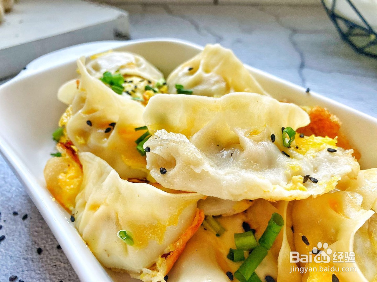 10分钟搞定的水煎水饺的做法