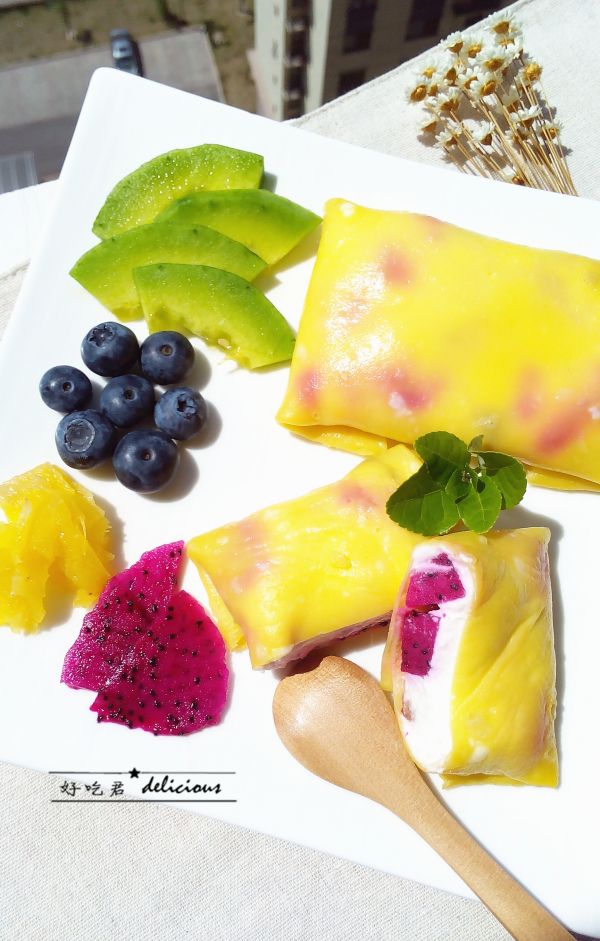 蛋糕火龙果班戟