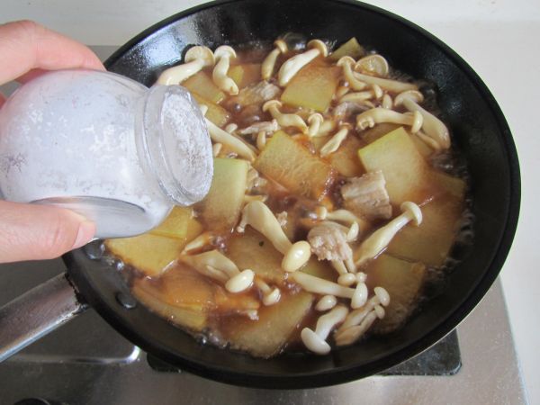 冬瓜白玉菇肉片