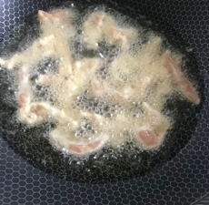 糖醋里脊（鸡肉版）