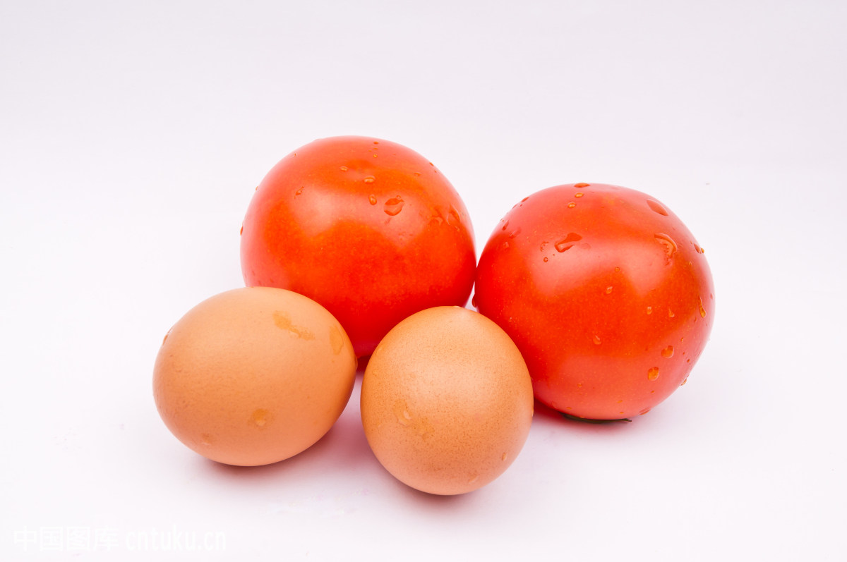 西红柿炒鸡蛋可以加糖吗