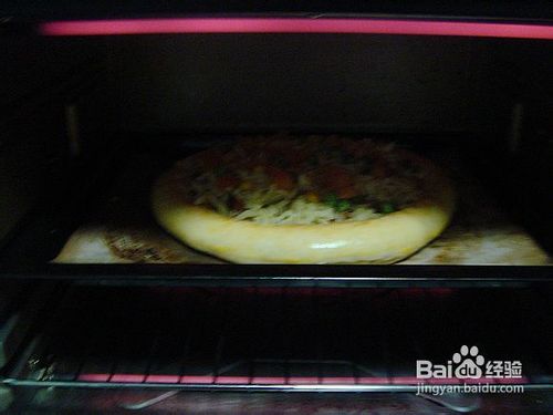 菠萝烤鸭厚匹萨