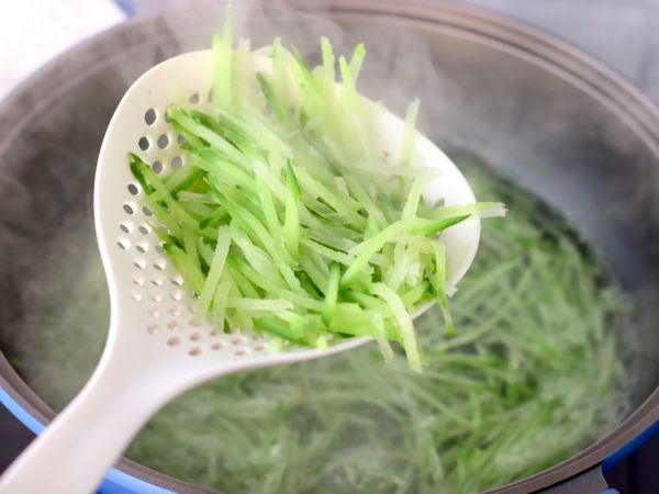 香炸萝卜豆腐丸子