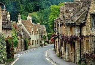 大城市发展和小城市发展哪个好