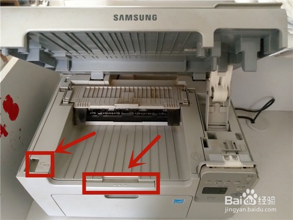 给打印机更换粉盒有哪些步骤
