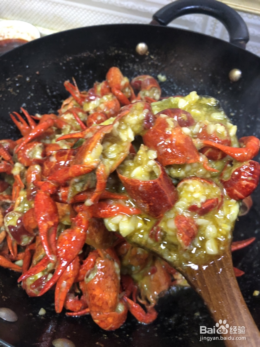 蒜蓉美味小龙虾