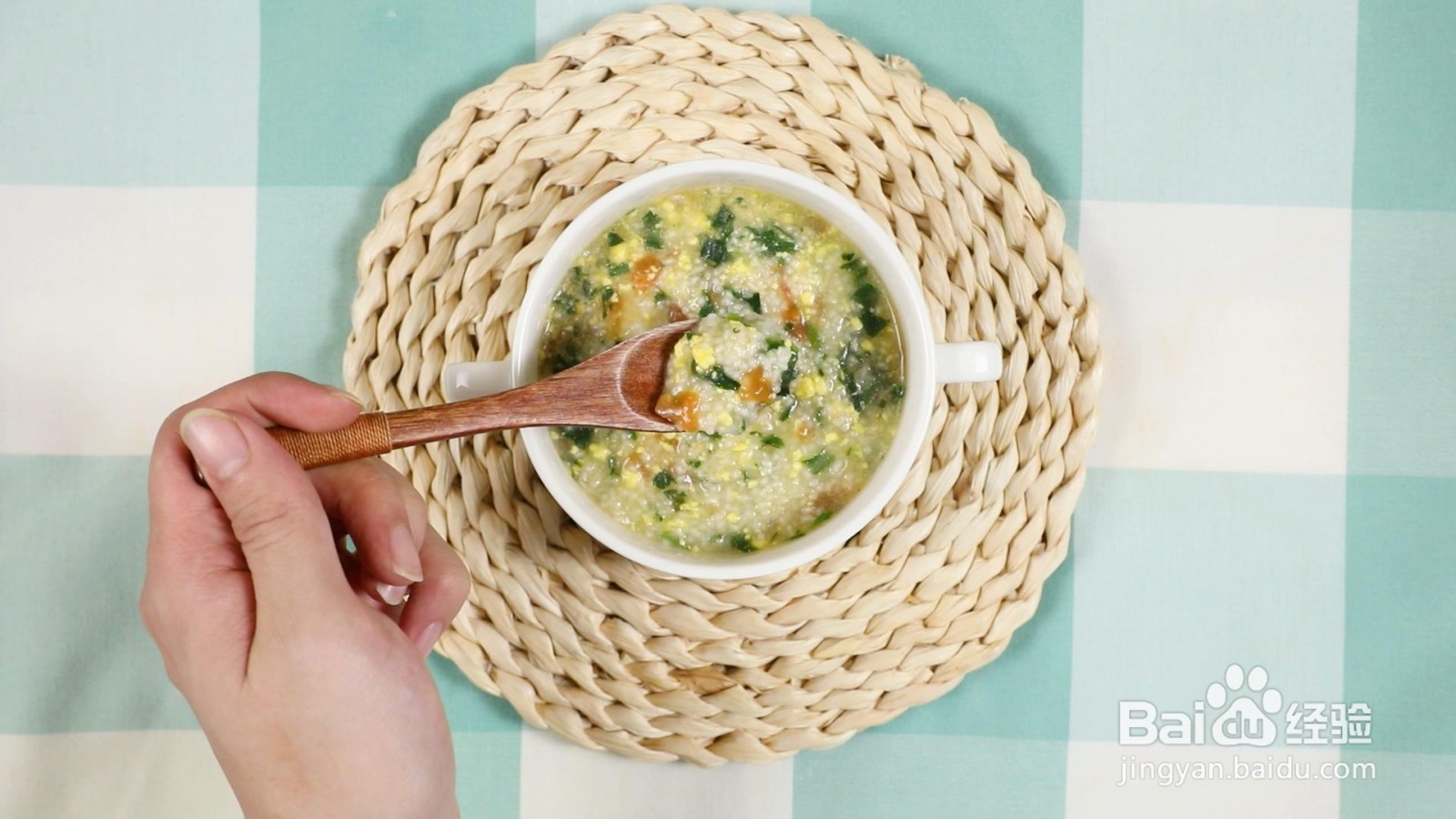 菠菜蛋黄面的做法