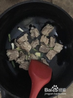 山楂排骨制作过程