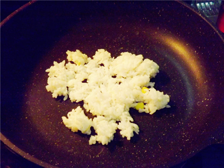 火龙果炒饭,世间竟然还有如此美味的美食