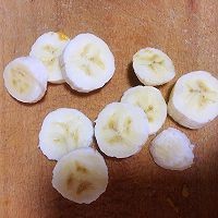 如何制作美味的芒果香蕉思慕雪