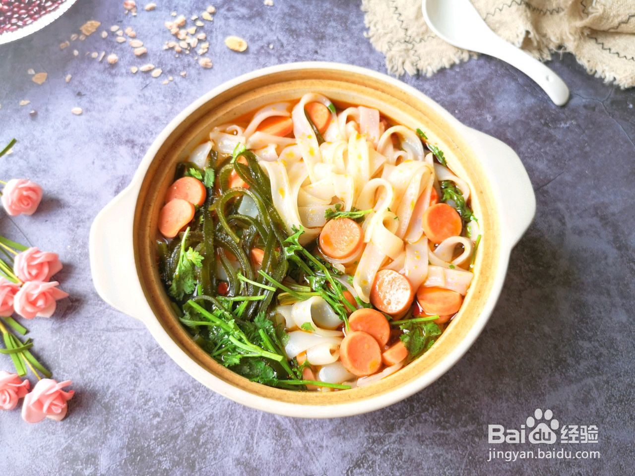 骨汤河粉的做法