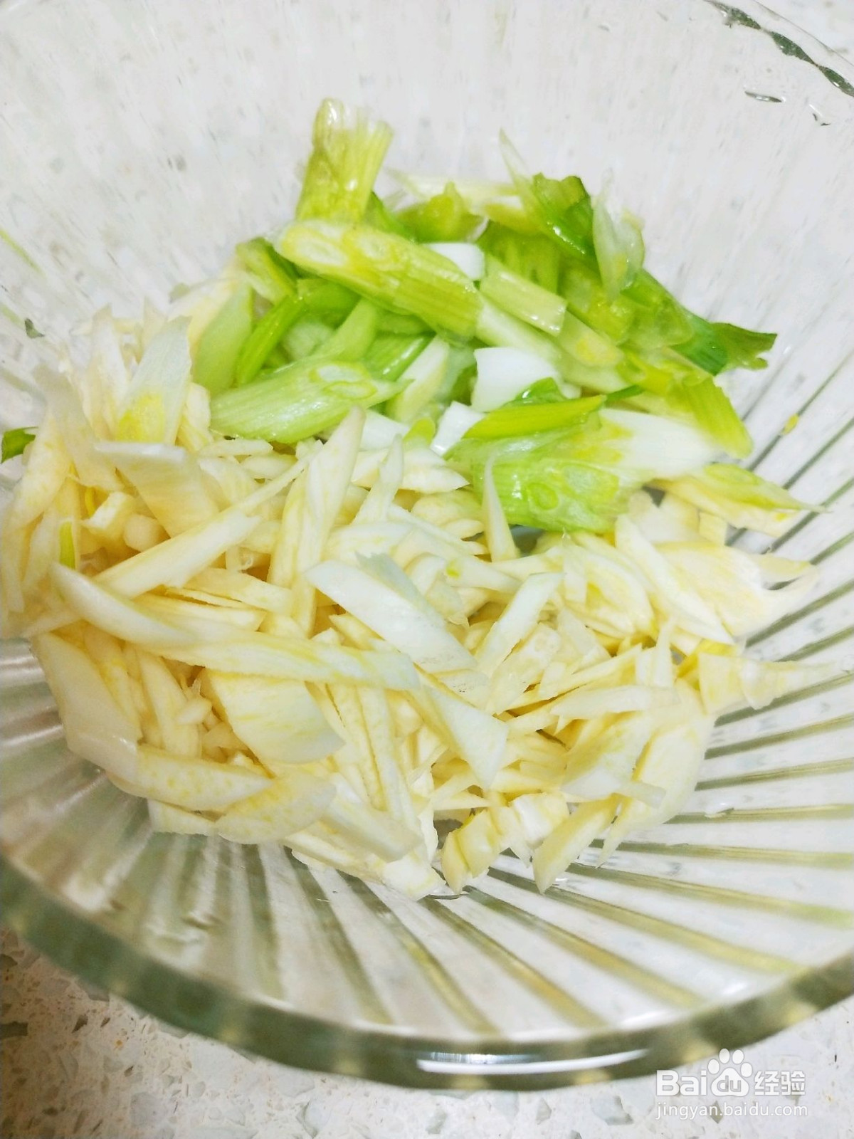 来一个不辣的鲜锅兔的做法
