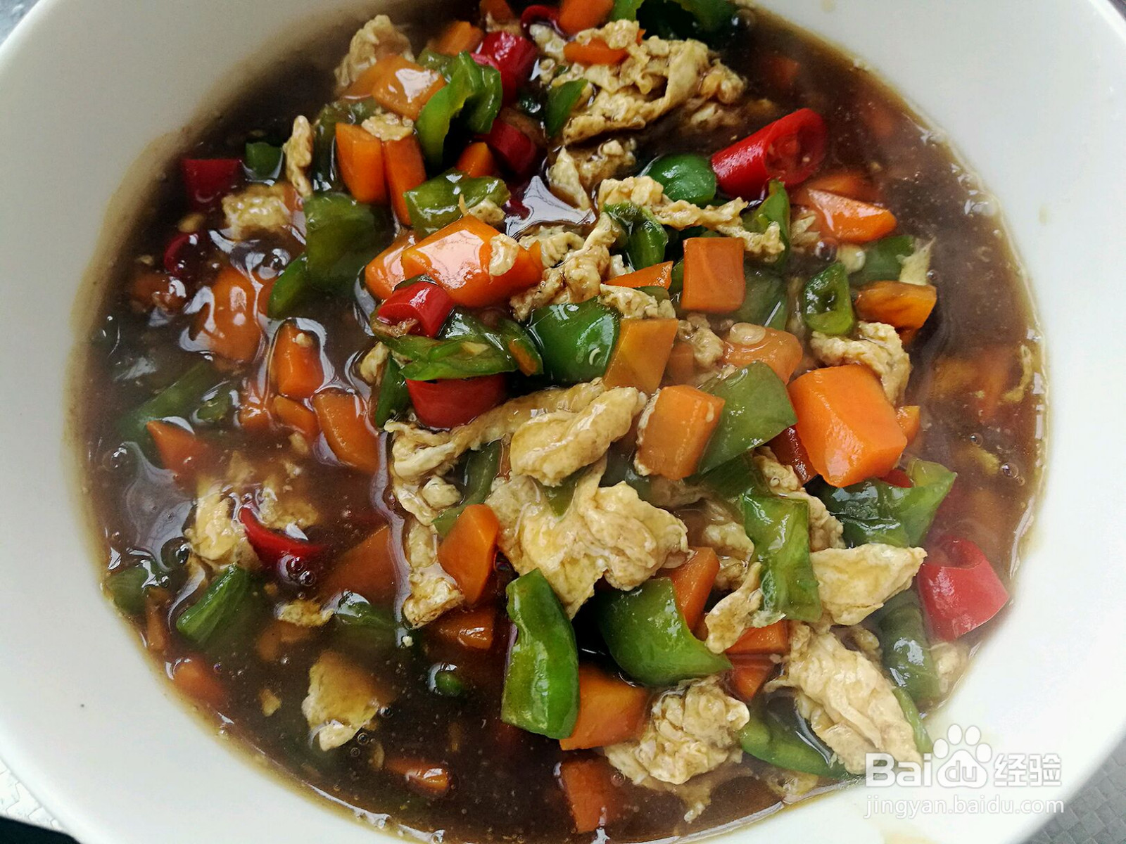 青椒鸡蛋面的做法