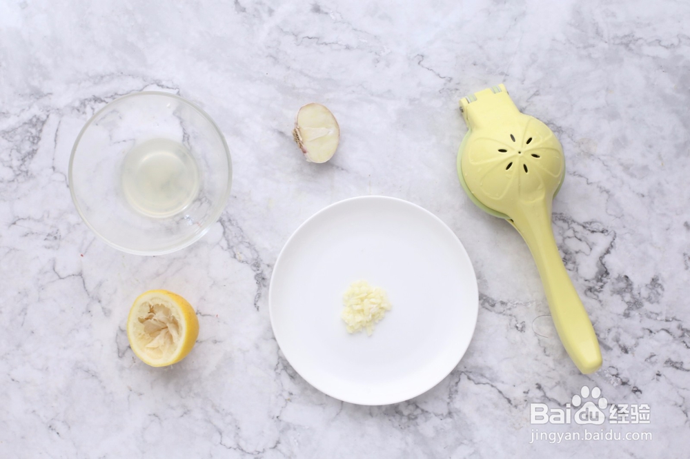 美味柠香鸡肉串