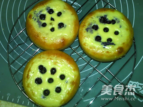 蓝莓奶酪面包