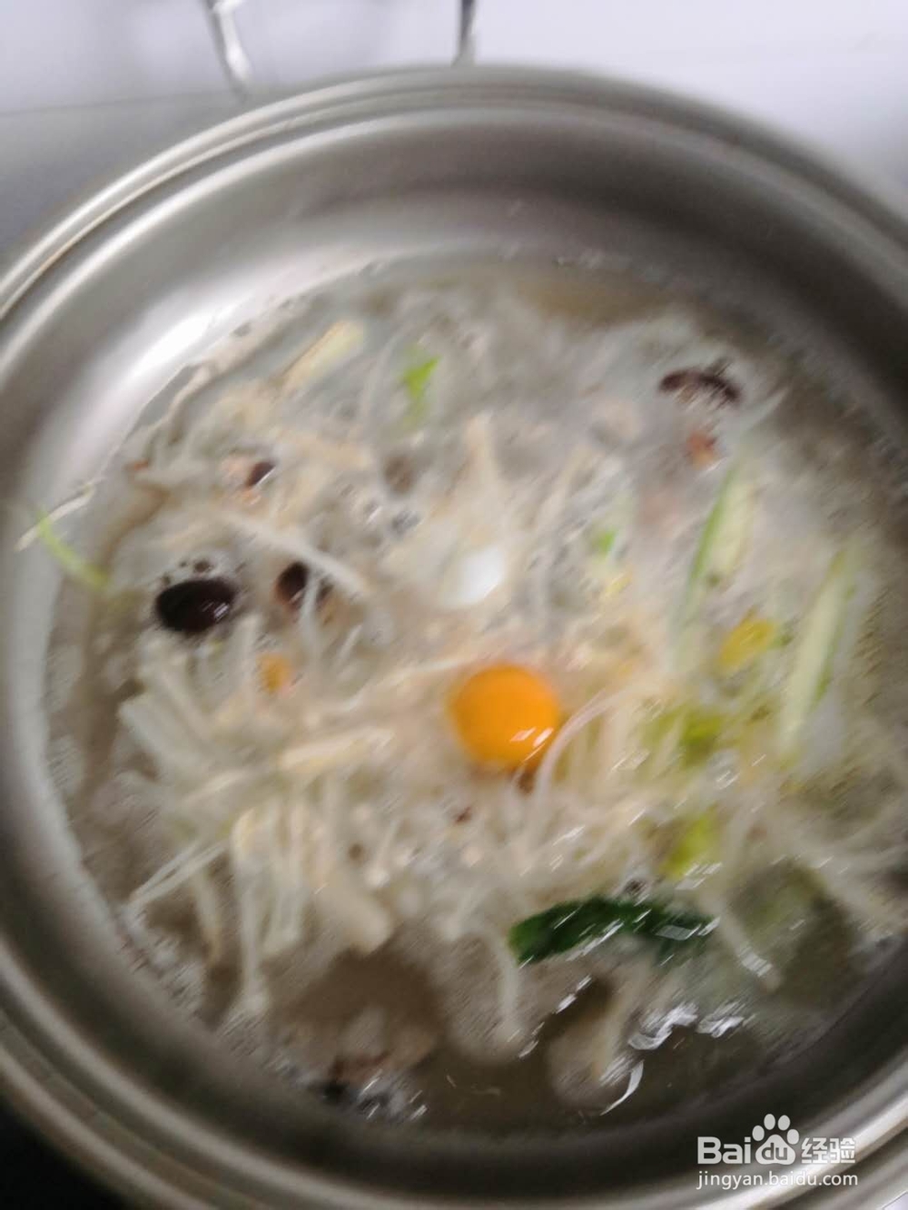如何煮肉丝荷包蛋面