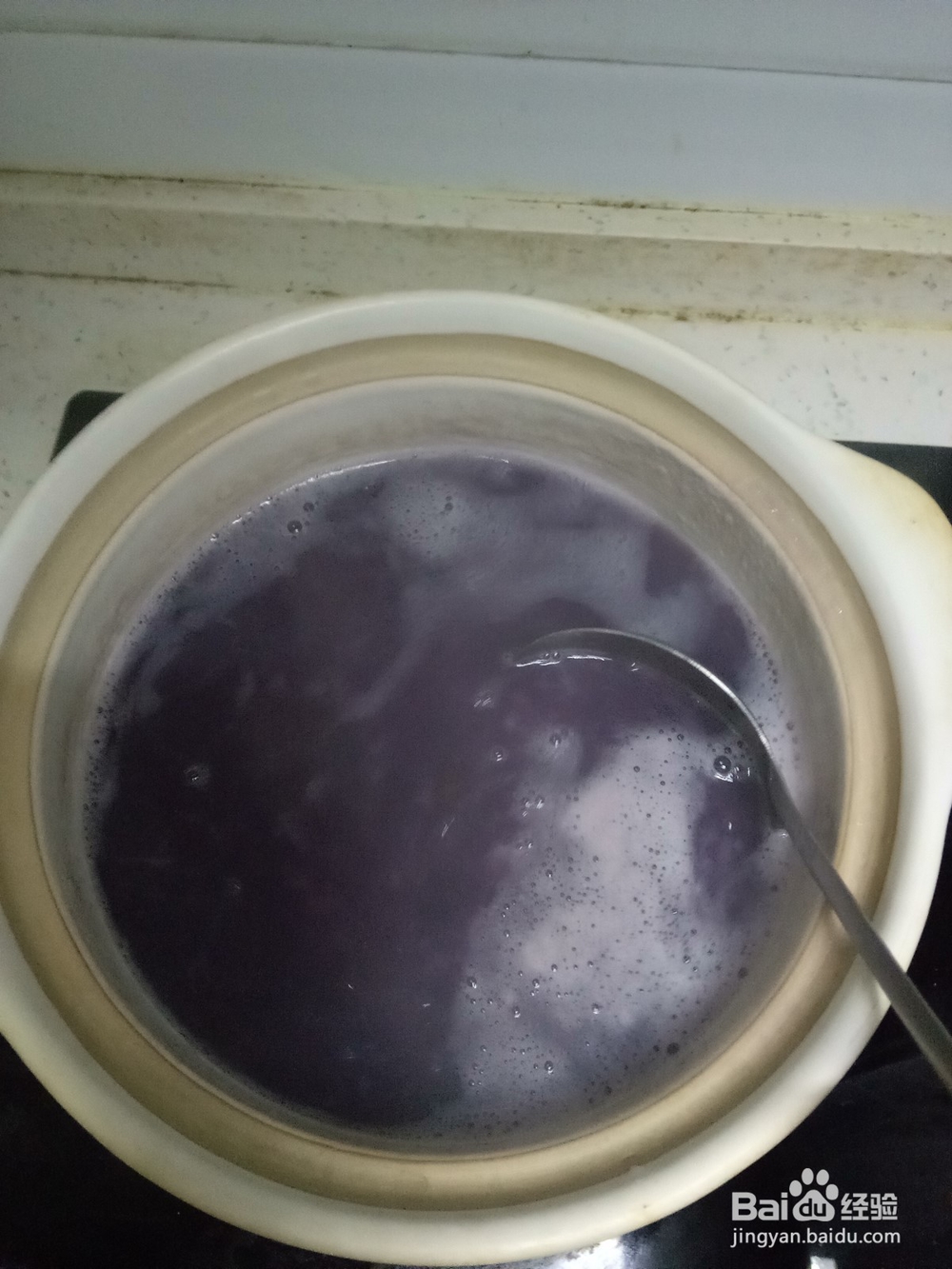 砂锅紫薯绿豆粥