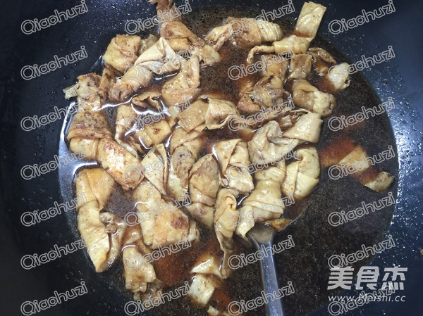 啤酒伴侣—香卤腐皮结