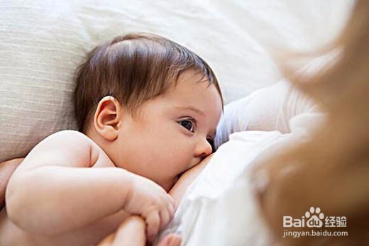 0-1岁宝宝喂养5个误区