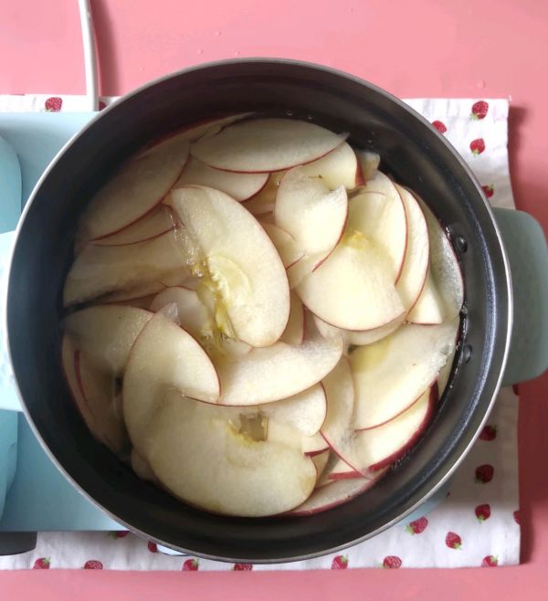 手抓饼玫瑰苹果派