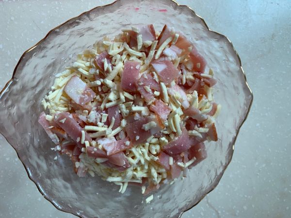 拉丝芝士培根面包