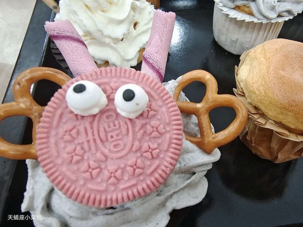 小怪兽杯子蛋糕