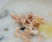 简单易学的家常菜：皮蛋鸡腿粥