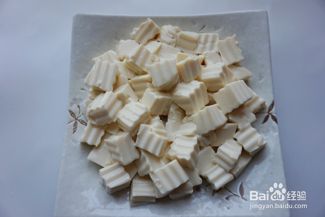 皮蛋豆腐的做法