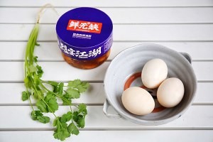 教你制作美味的麻辣北极虾蛋饼