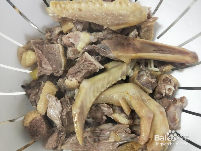 酸萝卜海带老鸭汤的做法