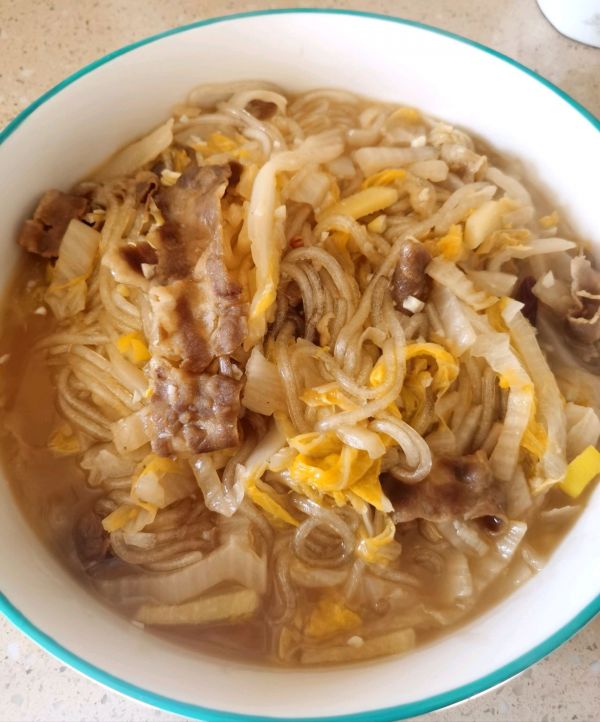 肥牛酸菜炖粉条