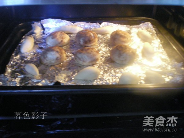 蘑菇豆沙包的做法