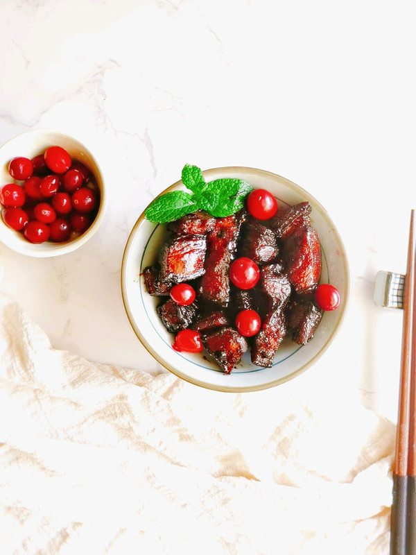 蔓越莓秘制红烧肉