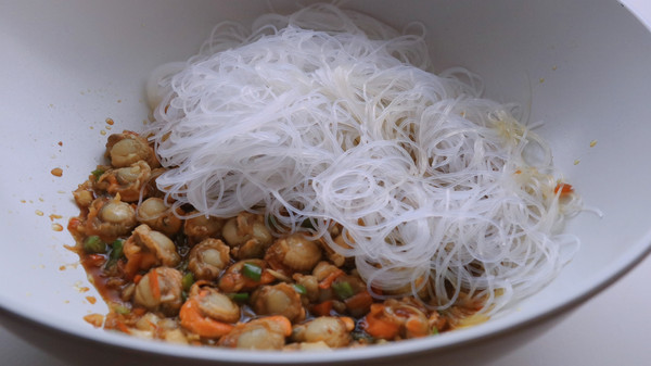 蒜蓉粉丝炒扇贝