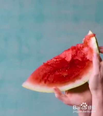 西瓜的两种切法