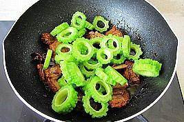 好吃的苦瓜排骨