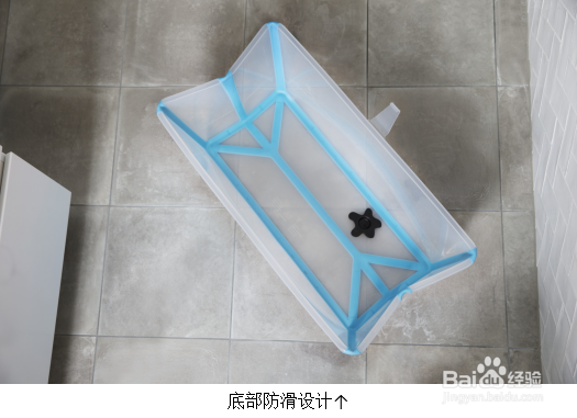 宝宝洗澡爱哭闹？Get正确姿势 让宝贝爱上洗澡！